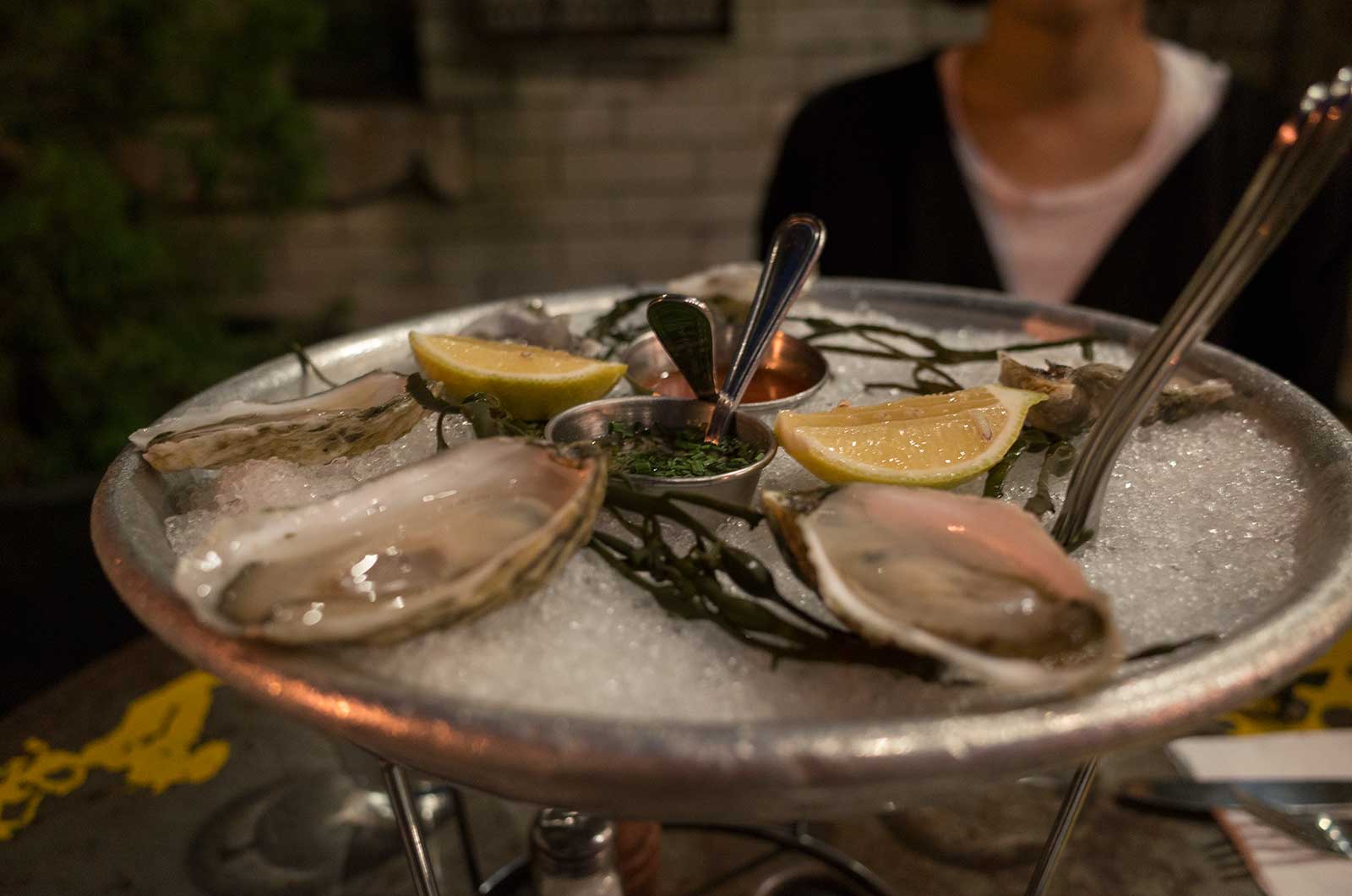 アメリカの旅2014:Five Leaves生牡蠣
