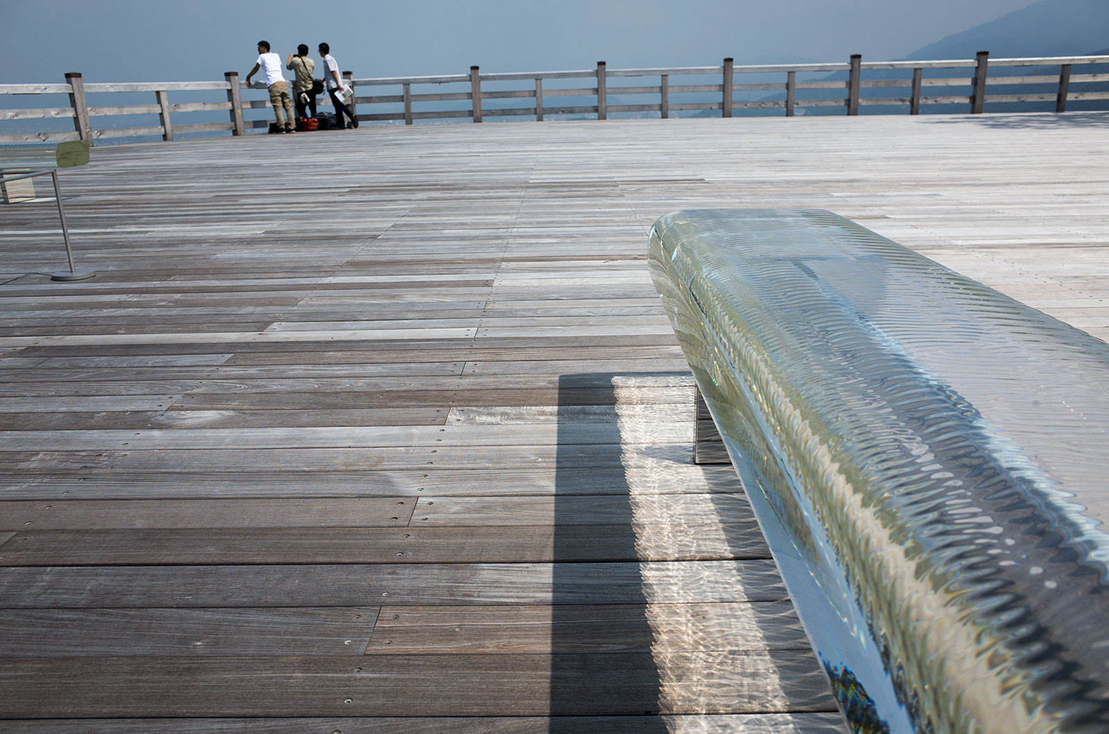 吉岡徳仁・ガラスの茶室