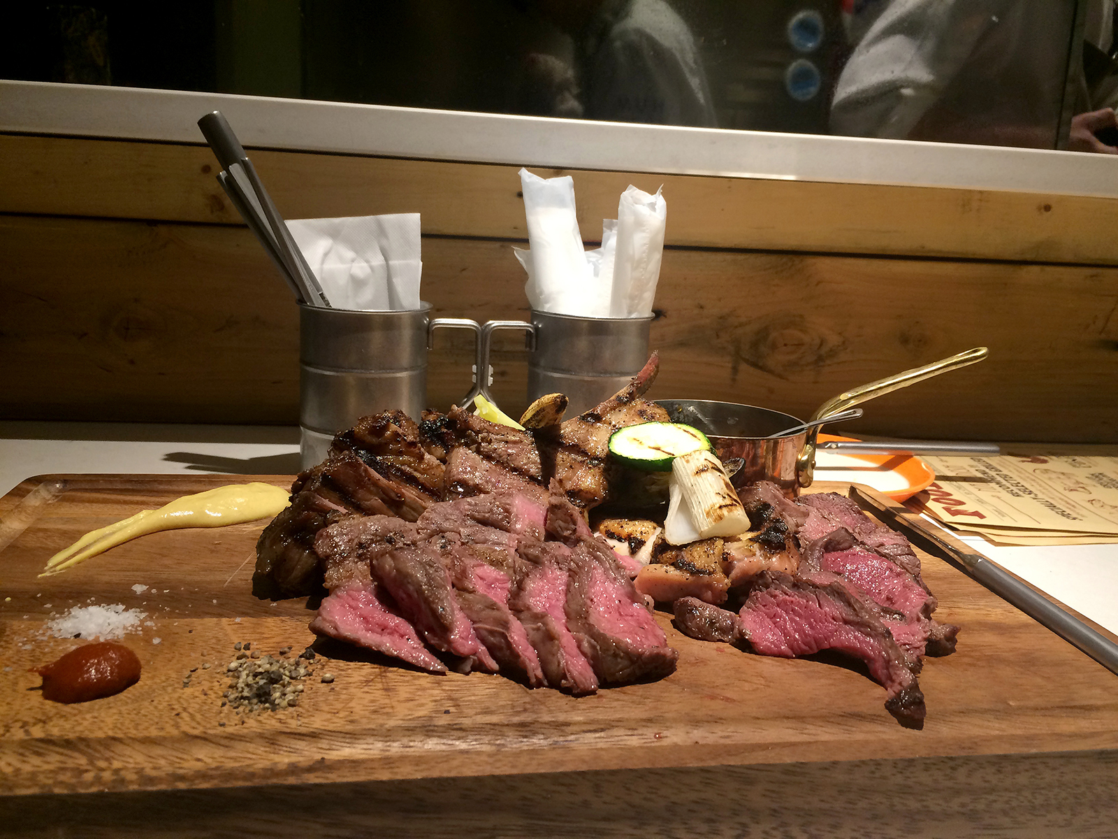 武蔵小杉で肉・BRASSERIE MUH(ブラッスリー・ムー)