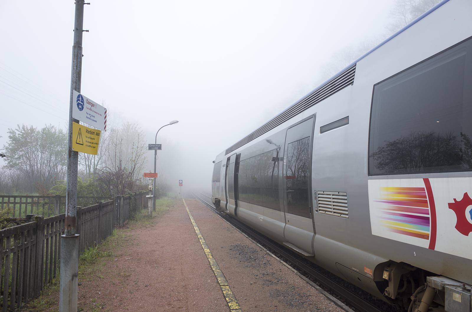 ヨーロッパ鉄道建築の旅’16:5日目 バーゼルからロンシャンの礼拝堂へ電車だけで行く