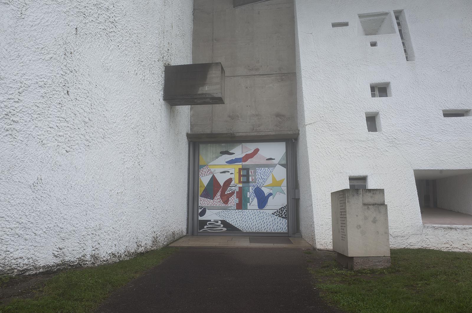 ヨーロッパ鉄道建築の旅’16:5日目 バーゼルからロンシャンの礼拝堂を電車だけで行く