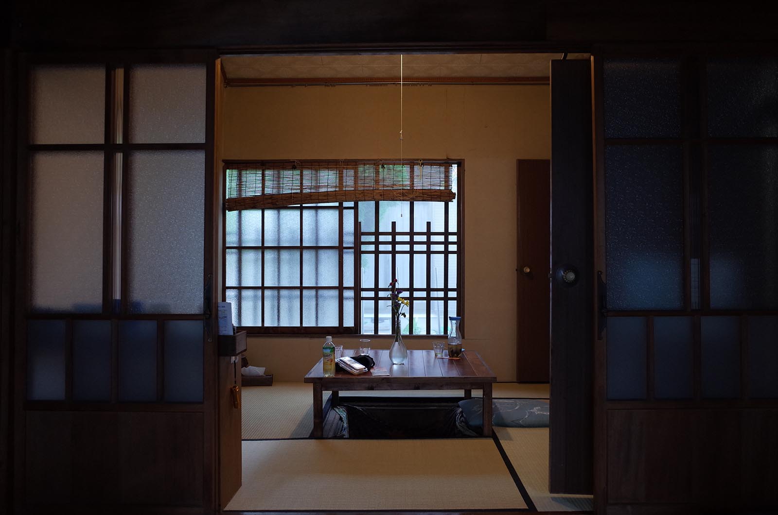 愛媛県・佐島にある古民家ゲストハウス「汐見の家」に泊まった。