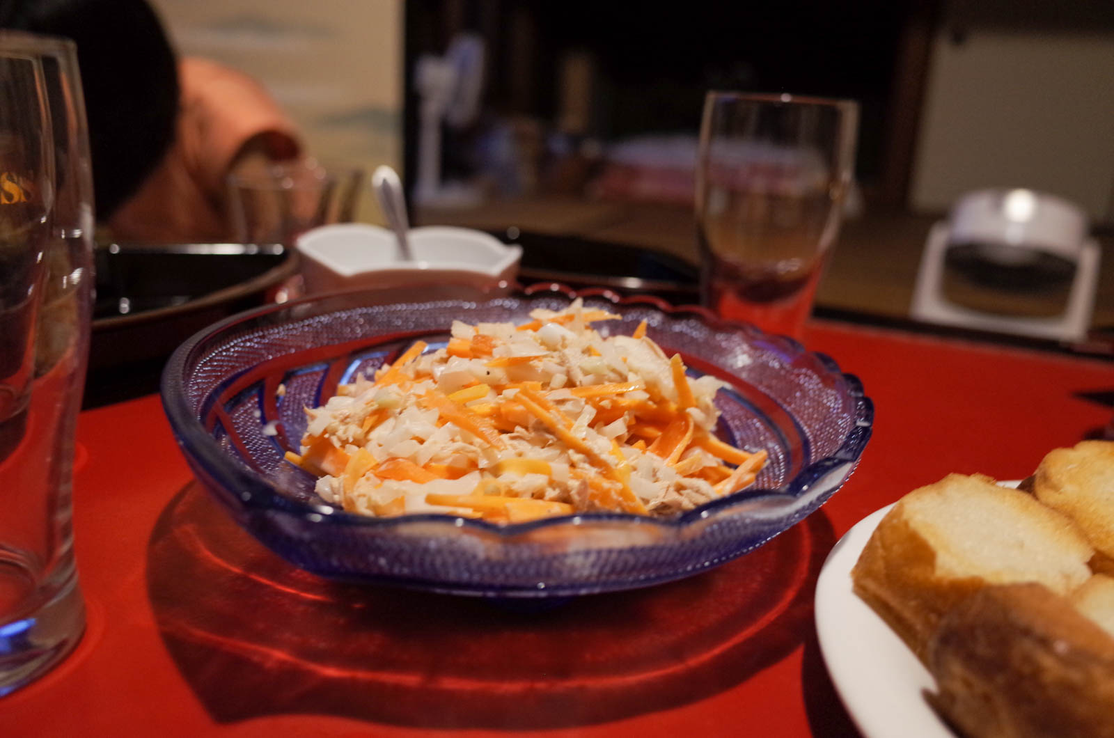 愛媛県・佐島にある古民家ゲストハウス「汐見の家」に泊まった。